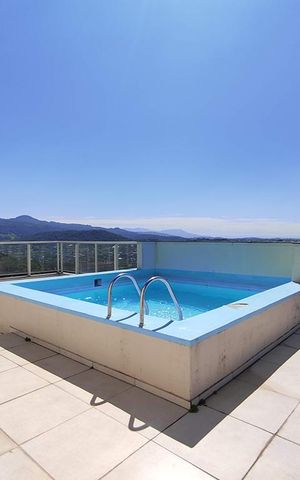 Apartamento à venda com 342m², 3 quartos e 2 vagas Apartamento à venda com 342m², 3 quartos e 2 vagasPiscina privativa