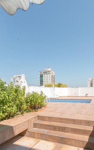 Apartamento à venda com 460m², 5 quartos e 5 vagas Apartamento à venda com 460m², 5 quartos e 5 vagasPiscina