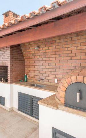 Apartamento à venda com 460m², 5 quartos e 5 vagas Apartamento à venda com 460m², 5 quartos e 5 vagasChurrasqueira