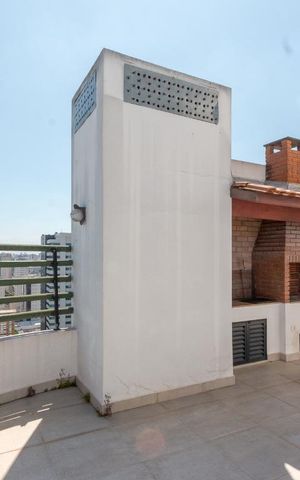 Apartamento à venda com 460m², 5 quartos e 5 vagas Apartamento à venda com 460m², 5 quartos e 5 vagasChurrasqueira