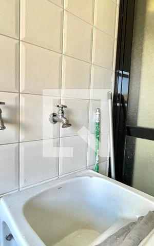 Apartamento à venda com 94m², 3 quartos e 2 vagas Apartamento à venda com 94m², 3 quartos e 2 vagasÁrea de Serviço