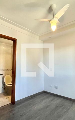 Apartamento à venda com 94m², 3 quartos e 2 vagas Apartamento à venda com 94m², 3 quartos e 2 vagasSuite