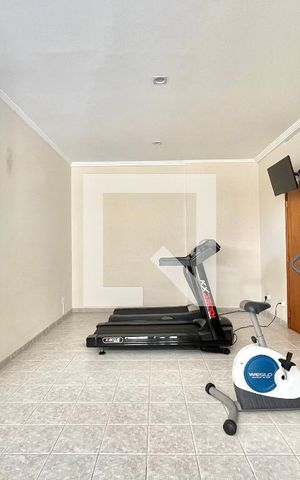 Apartamento à venda com 94m², 3 quartos e 2 vagas Apartamento à venda com 94m², 3 quartos e 2 vagasÁrea comum - Academia