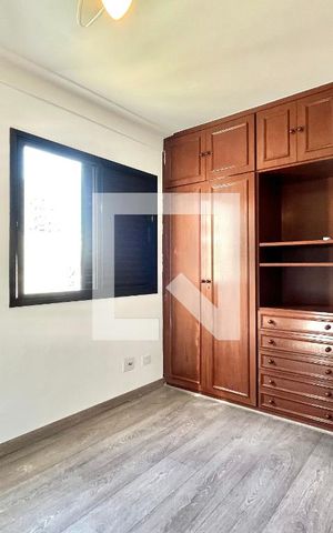 Apartamento à venda com 94m², 3 quartos e 2 vagas Apartamento à venda com 94m², 3 quartos e 2 vagasSuite