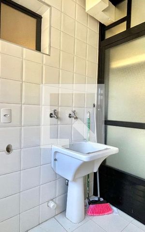 Apartamento à venda com 94m², 3 quartos e 2 vagas Apartamento à venda com 94m², 3 quartos e 2 vagasÁrea de Serviço