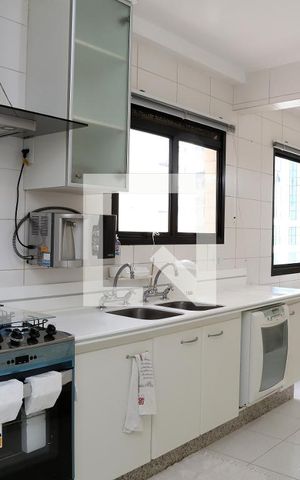 Apartamento à venda com 152m², 3 quartos e 3 vagasCozinha