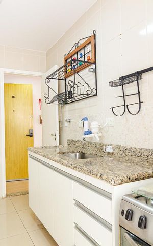 Apartamento para alugar com 90m², 3 quartos e 2 vagasCozinha