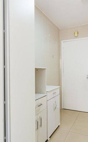 Apartamento para alugar com 90m², 3 quartos e 2 vagasCozinha