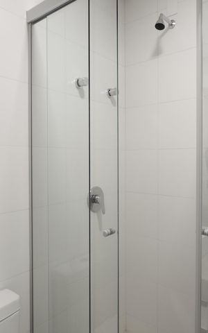 Apartamento para alugar com 60m², 1 quarto e 1 vagaBanheiro - Box