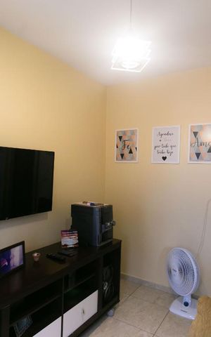 Apartamento à venda com 46m², 2 quartos e 1 vaga Apartamento à venda com 46m², 2 quartos e 1 vagaSala