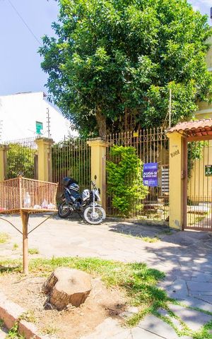 Casa de condomínio para alugar com 130m², 2 quartos e 2 vagas Casa de condomínio para alugar com 130m², 2 quartos e 2 vagasFachada