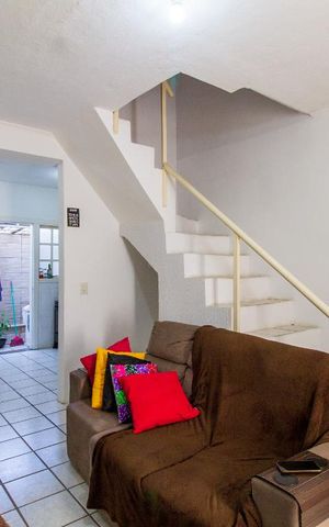 Casa de condomínio para alugar com 130m², 2 quartos e 2 vagas Casa de condomínio para alugar com 130m², 2 quartos e 2 vagasSala