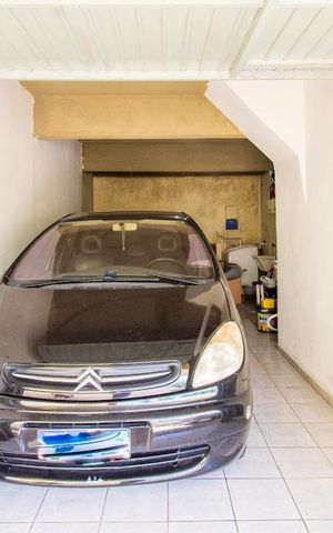 Casa de condomínio para alugar com 130m², 2 quartos e 2 vagas Casa de condomínio para alugar com 130m², 2 quartos e 2 vagasGaragem