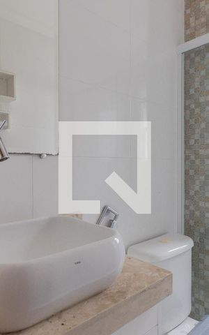 Apartamento para alugar com 48m², 2 quartos e 1 vagaBanheiro - Torneira