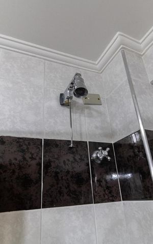 Apartamento à venda com 140m², 3 quartos e 4 vagas Apartamento à venda com 140m², 3 quartos e 4 vagasBanheiro Social