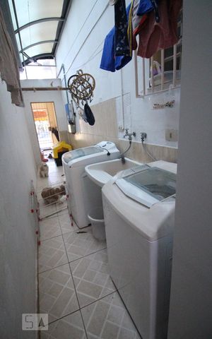 Casa para alugar com 176m², 3 quartos e 2 vagasArea de Serviço