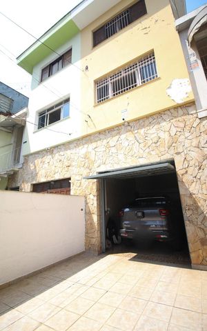 Casa para alugar com 176m², 3 quartos e 2 vagasGaragem