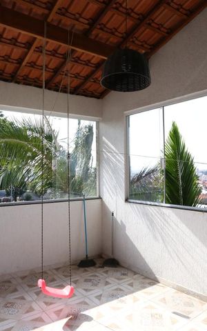 Casa à venda com 150m², 3 quartos e 2 vagasVaranda