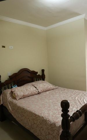 Casa à venda com 150m², 3 quartos e 2 vagasSuíte