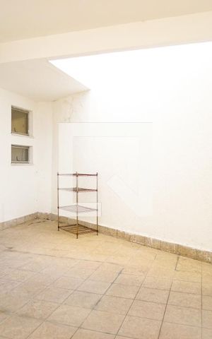 Casa de condomínio à venda com 1360m², 5 quartos e 5 vagasÁrea de Serviço