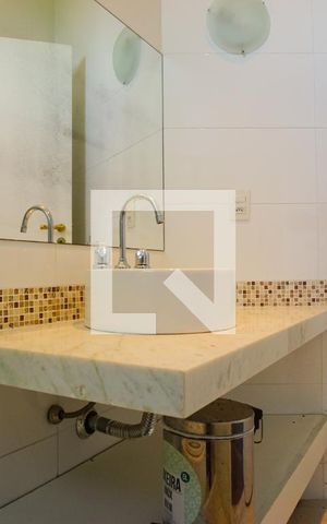 Casa de condomínio à venda com 1360m², 5 quartos e 5 vagasBanheiro Suíte 2