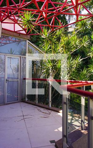 Casa de condomínio à venda com 1360m², 5 quartos e 5 vagasVaranda dos Quartos