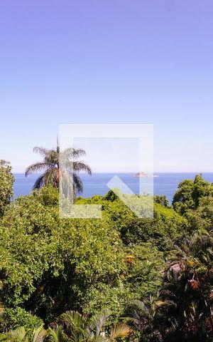 Casa de condomínio à venda com 1360m², 5 quartos e 5 vagasÁrea Externa