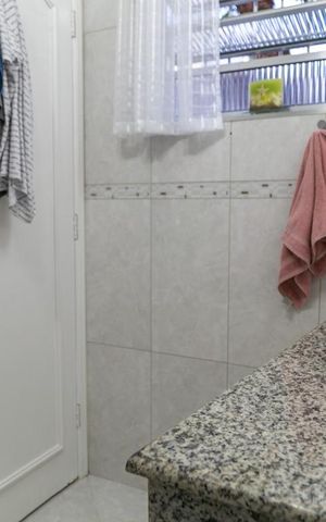 Casa à venda com 309m², 3 quartos e 6 vagas Casa à venda com 309m², 3 quartos e 6 vagasBanheiro Suíte