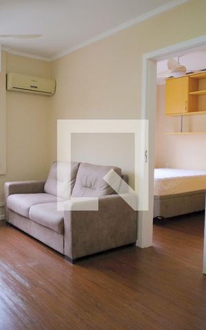 Apartamento para alugar com 37m², 1 quarto e 1 vagaSala