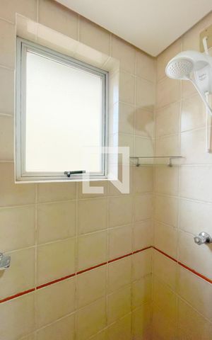 Apartamento para alugar com 37m², 1 quarto e 1 vaga Apartamento para alugar com 37m², 1 quarto e 1 vagaBanheiro