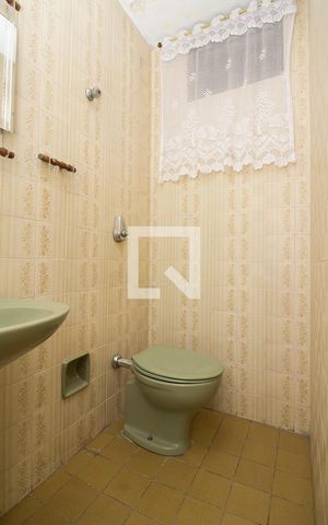 Apartamento para alugar com 140m², 3 quartos e 2 vagas Apartamento para alugar com 140m², 3 quartos e 2 vagasLavabo