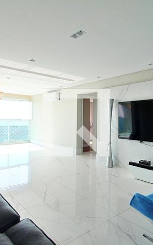 Apartamento à venda com 180m², 3 quartos e 4 vagasSala