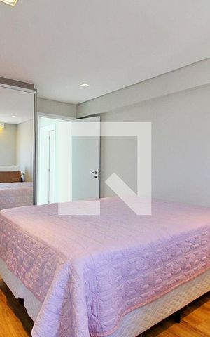 Apartamento à venda com 180m², 3 quartos e 4 vagasSuíte 2
