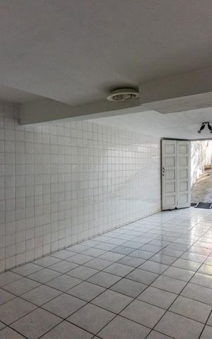 Casa à venda com 187m², 4 quartos e 2 vagasGaragem