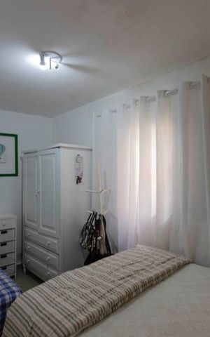 Casa à venda com 235m², 5 quartos e 2 vagas Casa à venda com 235m², 5 quartos e 2 vagasQuarto 2