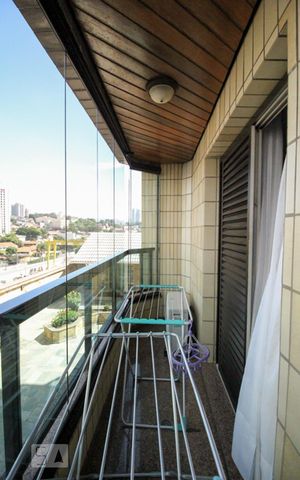 Apartamento à venda com 175m², 4 quartos e 4 vagasVaranda Quarto 4 - Suíte