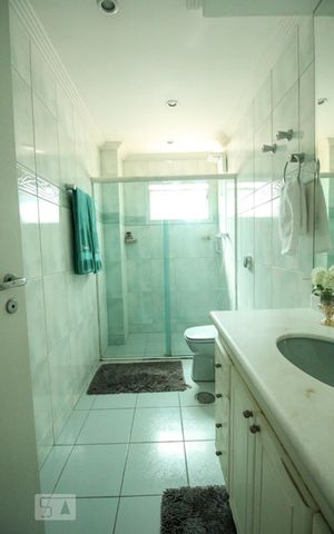 Apartamento à venda com 175m², 4 quartos e 4 vagasBanheiro