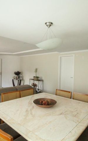 Apartamento à venda com 175m², 4 quartos e 4 vagasSala de Jantar