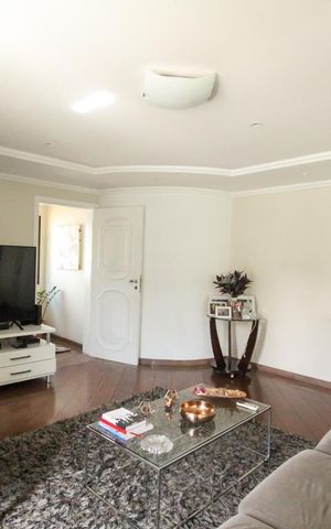 Apartamento à venda com 175m², 4 quartos e 4 vagasSala