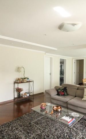 Apartamento à venda com 175m², 4 quartos e 4 vagasSala