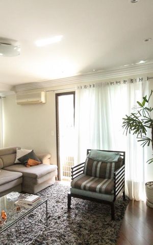 Apartamento à venda com 175m², 4 quartos e 4 vagasSala