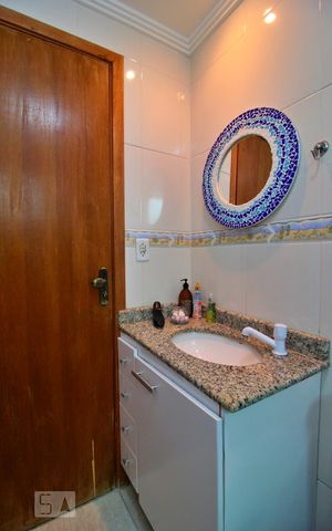 Apartamento à venda com 180m², 3 quartos e 2 vagasBanheiro