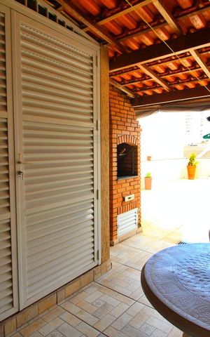 Apartamento à venda com 180m², 3 quartos e 2 vagasCobertura