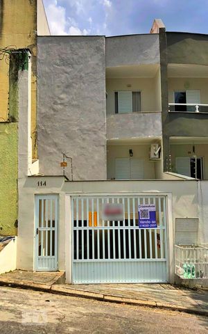 Apartamento à venda com 180m², 3 quartos e 2 vagas Apartamento à venda com 180m², 3 quartos e 2 vagasFachada