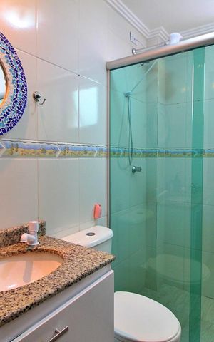 Apartamento à venda com 180m², 3 quartos e 2 vagasBanheiro
