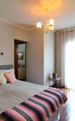 Apartamento à venda com 180m², 3 quartos e 2 vagasQuarto Suíte