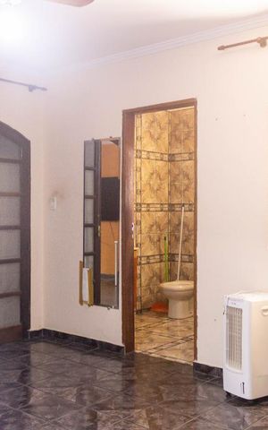 Casa à venda com 285m², 3 quartos e 3 vagas Casa à venda com 285m², 3 quartos e 3 vagasSuíte 2