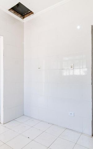 Casa para alugar com 250m², 3 quartos e 4 vagas Casa para alugar com 250m², 3 quartos e 4 vagasCozinha