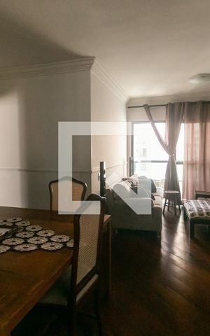 Apartamento à venda com 258m², 3 quartos e 3 vagas Apartamento à venda com 258m², 3 quartos e 3 vagasSala 1