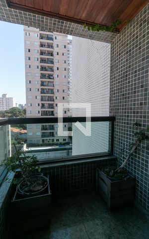 Apartamento à venda com 258m², 3 quartos e 3 vagas Apartamento à venda com 258m², 3 quartos e 3 vagasSacada da Suíte